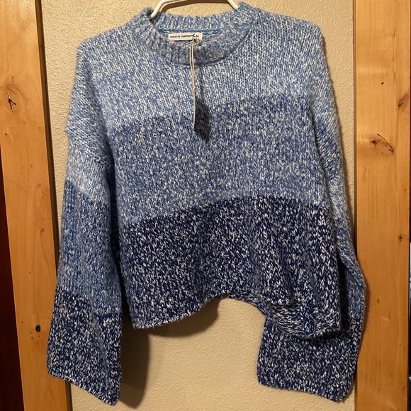 moon & madison Sweaters - Moon and Madison sweater
